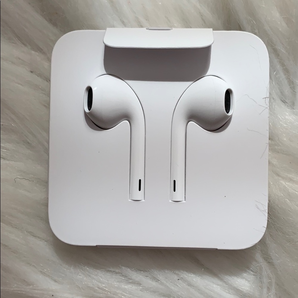 Apple EarPods headphones with lightning connector